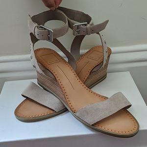 dolce Vita Size 8 1/2 beige suede wedge sandals